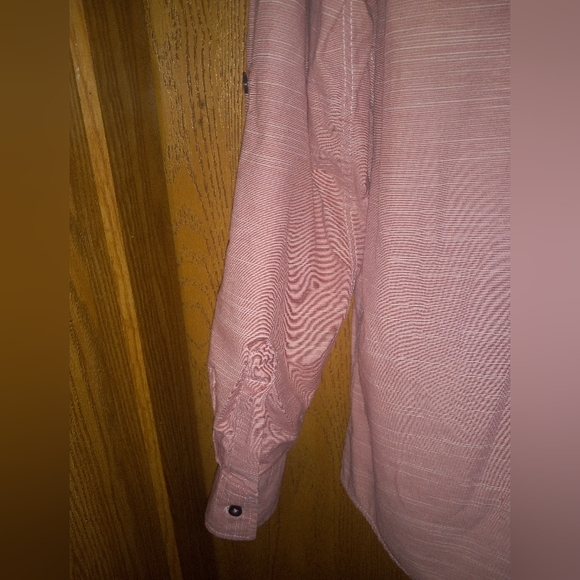 Men's Button-Down - Picture 4 of 5